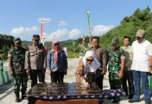 Bojongegoro, Bupati Anna Resmikan 4 Jembatan Temayang Penunjang Desa