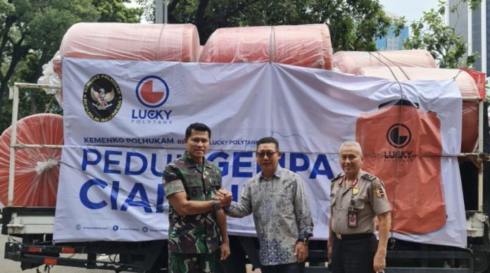 Peduli Gempa Cianjur, Lucky Polytank Donasikan 50 Tanki Air