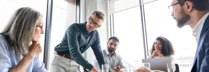 Manajemen Strategis: Pengertian, Proses & Manfaat