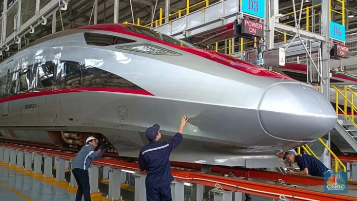 PT Kereta Api Indonesia Catat Laba Bersih Rp1,87 Triliun di 2023