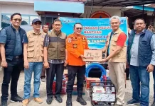 Bank Nagari Gerak Cepat Salurkan Bantuan untuk Korban Banjir dan Longsor di Sumatera Barat