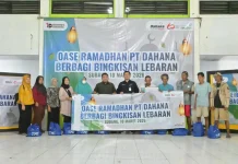 Pererat Silaturahmi Ramadan, PT Dahana Bagikan 1.500 Bingkisan Lebaran untuk Masyarakat Subang