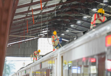 Tak Terlihat Penumpang, Ini Peran Penting Petugas Pengisian Air di Kereta Api Jarak Jauh