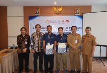 Kemenperin Tingkatkan Daya Saing IKM Service HP Lewat Program Sertifikasi di Brebes