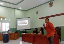 Kementan Dorong Peternak Ayam Petelur Mandiri Lewat Pelatihan Formulasi Pakan di Probolinggo