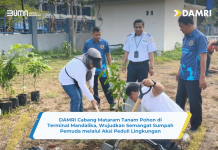 Sumpah Pemuda Ke-98: Kolaborasi DAMRI dan BPTD NTB Hijaukan Terminal Mandalika